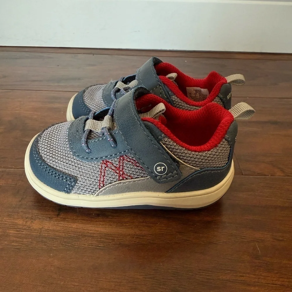 Stride Rite Kyle 2.0 sneakers/ first walkers red and blue-Like new-Size 4M